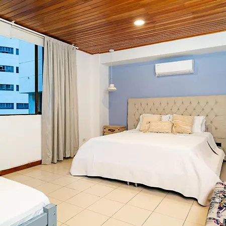 Amplia Habitacion Con Vista Al Mar Y Bano Privado Cartagena Exterior photo